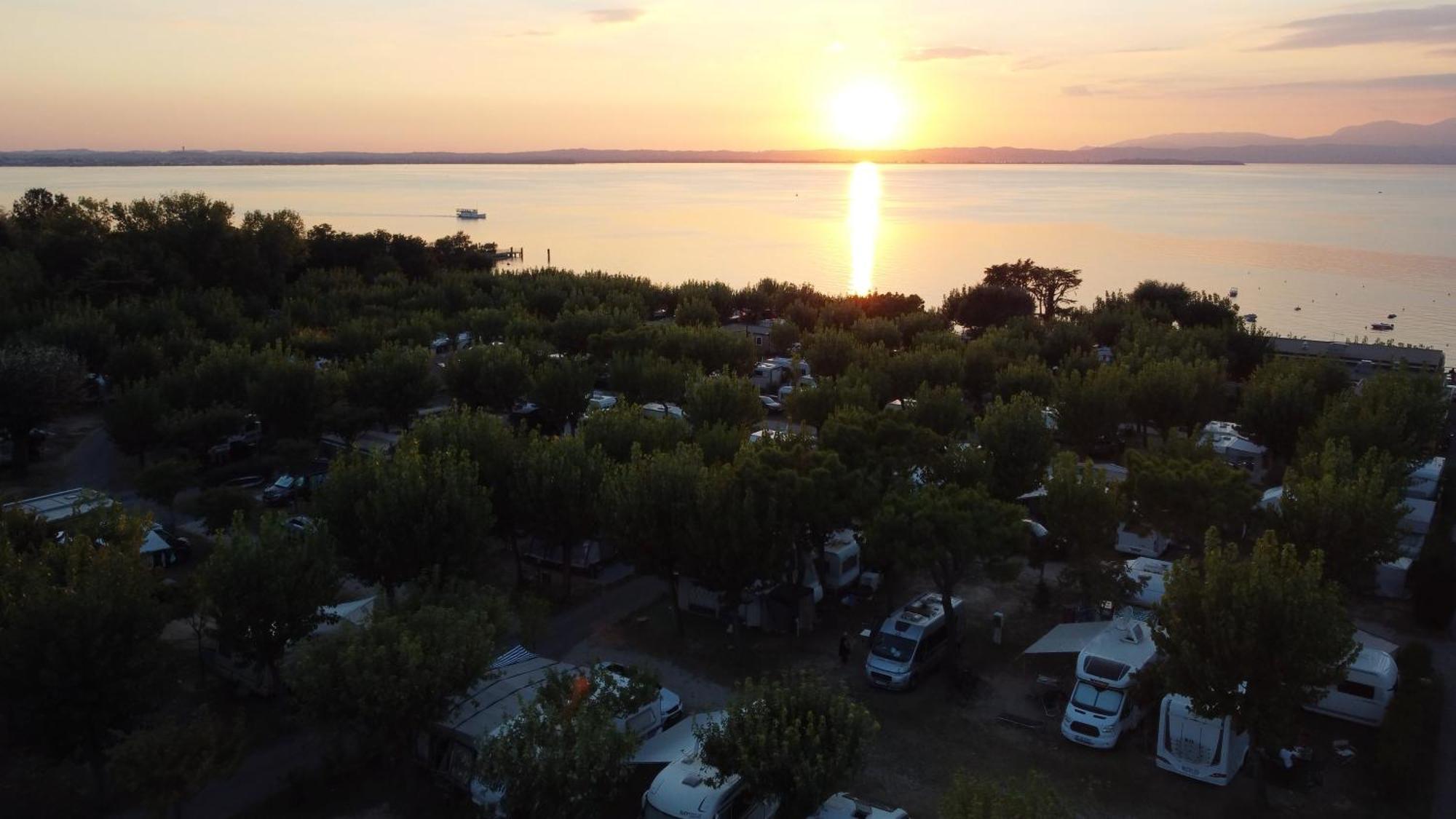 Camping Belvedere ลาซีเซ ภายนอก รูปภาพ